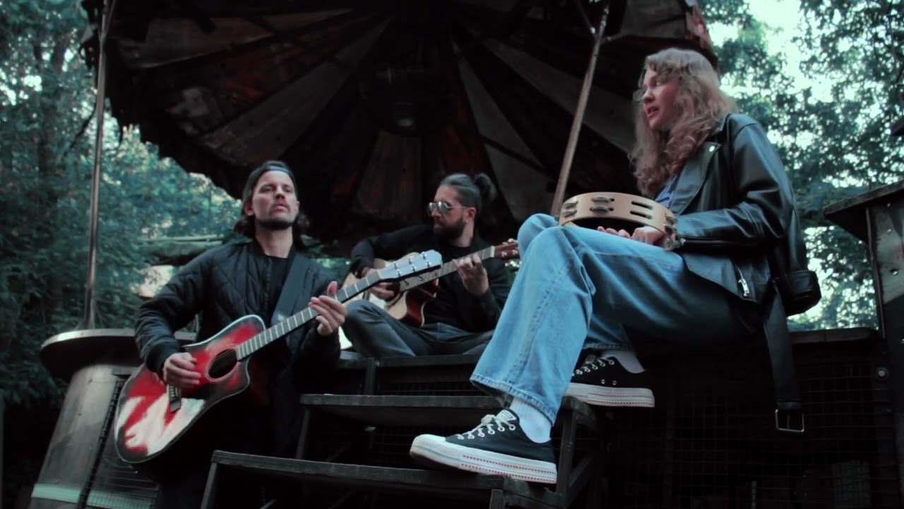 Watch Hell Bruizes - The Sword (acoustic Live) on YouTube Watch Hell Bruizes - The Sword (acoustic Live) on YouTube