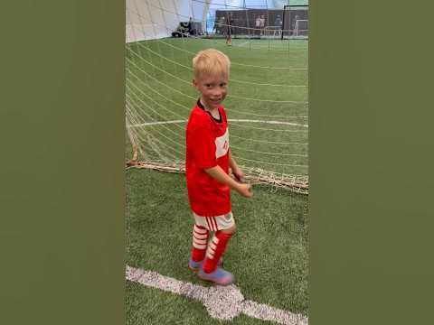 Покажи Своё Лицо Мальчик?! - YouTube