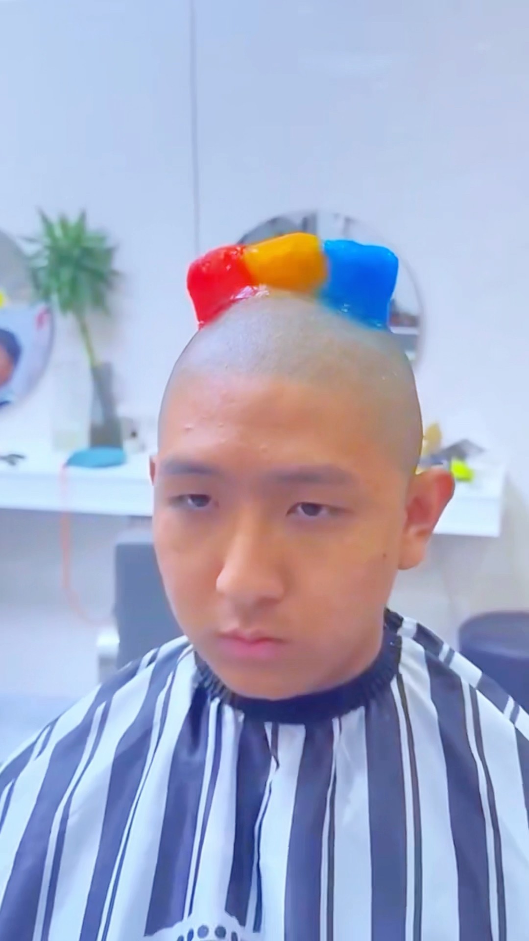 Mom and Baby Are Surprised With The Hair Dress? #katebrush #shorts #viral