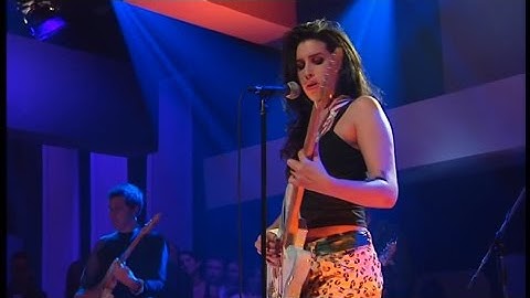 Amy Winehouse - Stronger than me - Later with Jools Holland