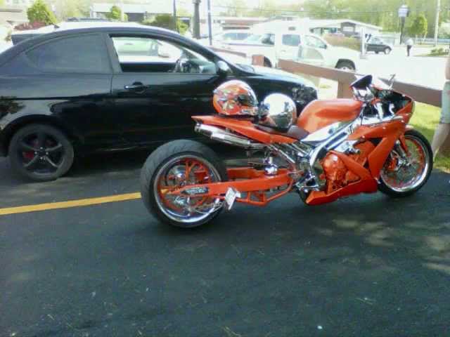 Stretched Yamaha R1