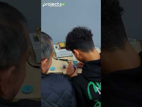 الكورسات الأقوى ان شاء الله في حلب الفرقان امام باب السكن الجامعي مركز 