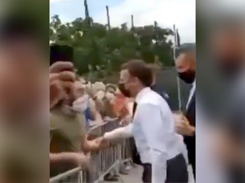 Emmanuel Macron giflé par un homme lors d'un déplacement dans la Drôme