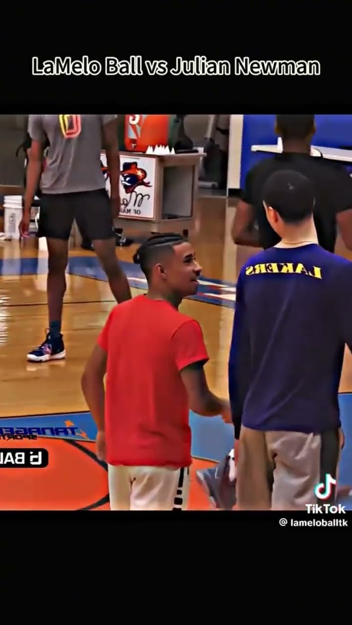 Lamelo Ball vs Julian Newman #hoodnews #lameloball #juliannewman #sports #ballislife #basketball #us