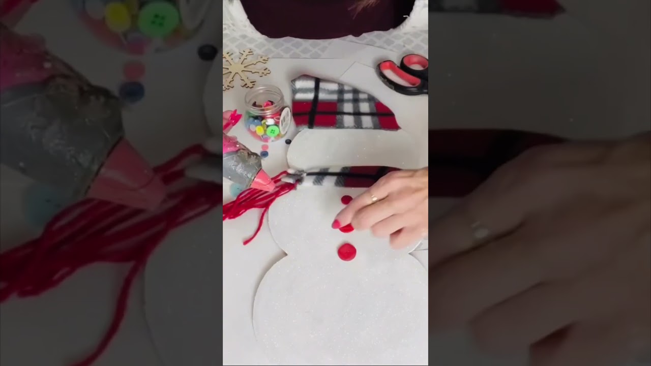 ☃️DIY Dollar Tree snowman made from a pumpkin sign!☃️✨❄️