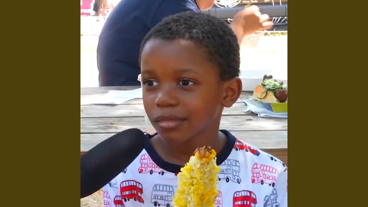 Παρακολούθηση It's Corn στο YouTube Παρακολούθηση It's Corn στο YouTube