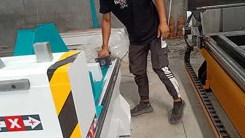 Router: cnc machine disassemble gantry