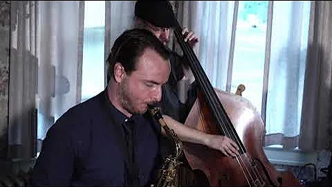 The Michael Hollis Trio - Summer in the Rain