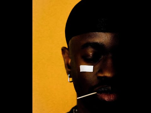 Mannywellz – Holy Father (Official Lyric Video)