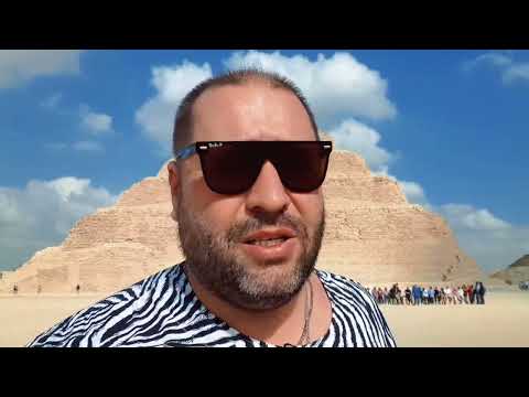 Каир Христианский (коптский) и Пирамиды в Гизе, Сакаре и Дахшуре, Город Мусорщиков и шопинг в Каире