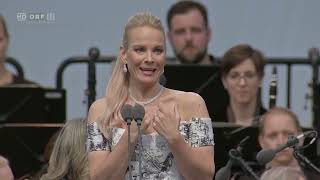 Elina Garanca Plus grand dans son obscurite de La Reine de Saba par Charles Goun