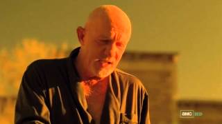 Breaking Bad - Mike Feeds Wendell (Season 5 Premiere)