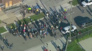 Broadview prepares for major immigration operation - WGN Midday News