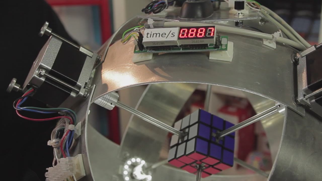 record for Cube robot race: the beat goes