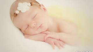 Newborn photo session - dreamy editing screenshot 4