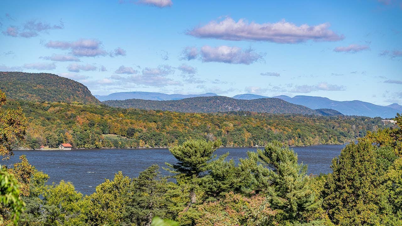 Welcome to Rhinebeck, NY & Surrounding Communities