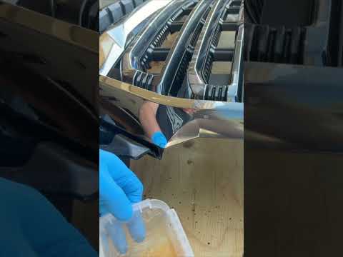 Your GMC Grille Is Falling Apart (Easy Fix Inside) #Shorts #gmccanyon #gmc