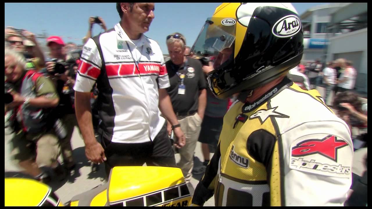 画像: Kenny Roberts rides his 1980 Yamaha YZR500 at Laguna Seca www.youtube.com