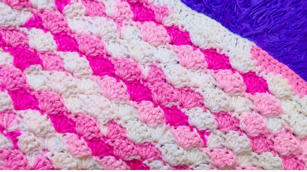 Raji's Craft Hobby: Easy Crochet Blanket Pattern with Variegated Yarn