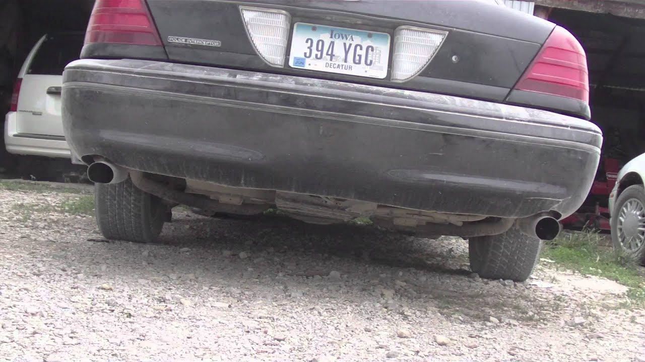 crown vic with magnaflows and rear cat delete reving YouTube