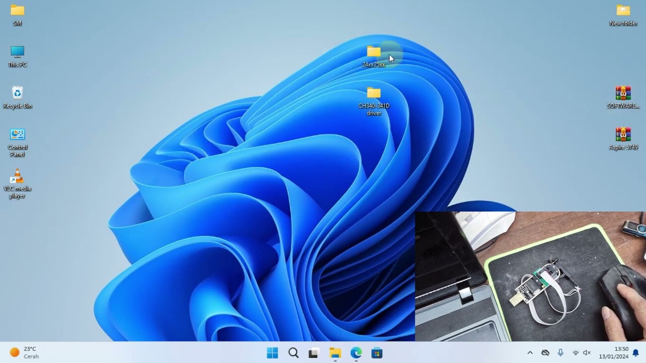 CARA FLASH BIOS LAPTOP TANPA MENCABUT IC BIOS nya & UNTUK SEMUA JENIS MIREK LAPTOP ataupun PC