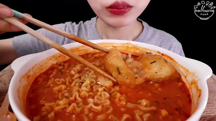 KOREAN FOOD SPICY CHEESE FIRE NOODLE SOUP, FRIED TOFU, SOFT BOILED EGG ASMR MUKBANG