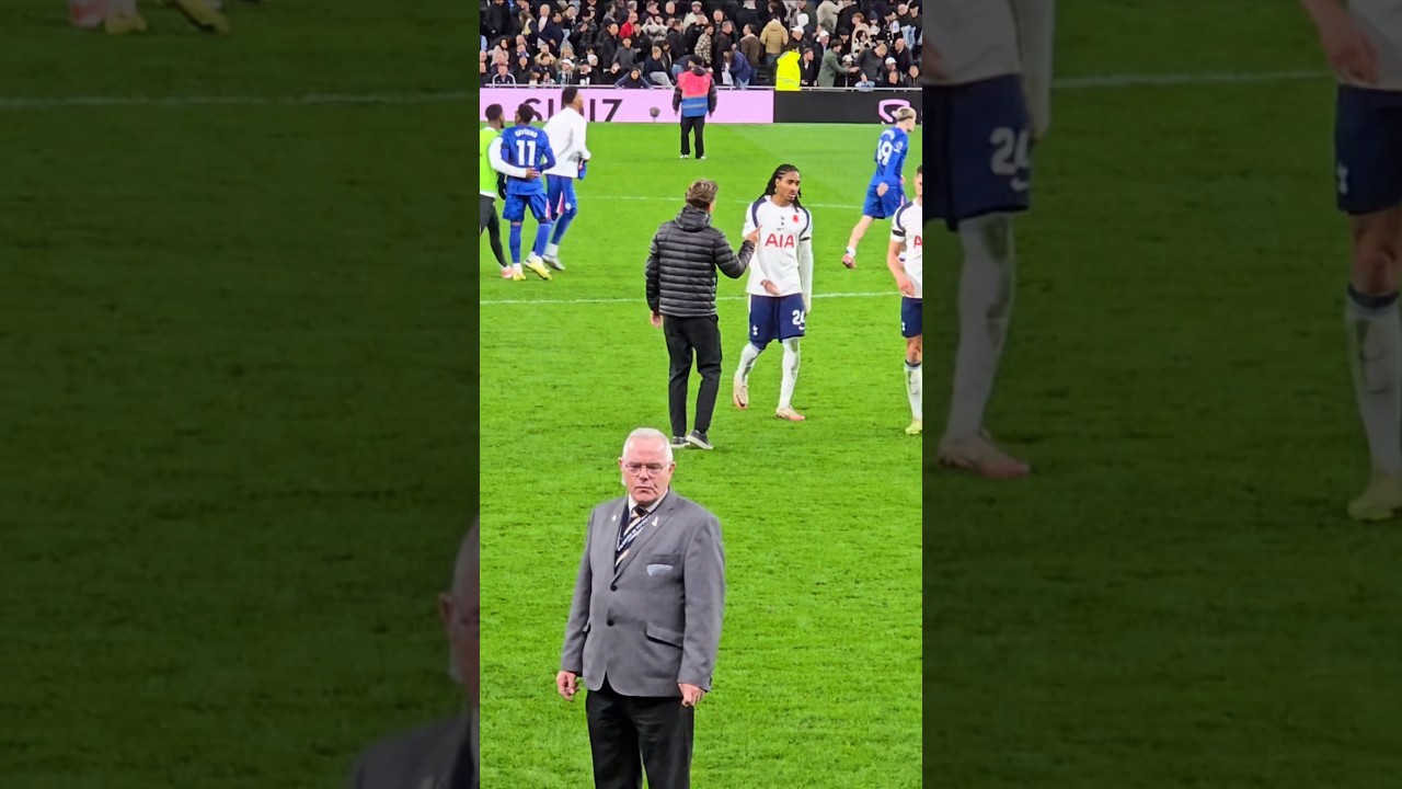 tmg.video.placeholder.alt gVXOBCIVfkM