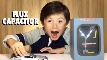 THE FLUX CAPACITOR (A Build&Play Short)
