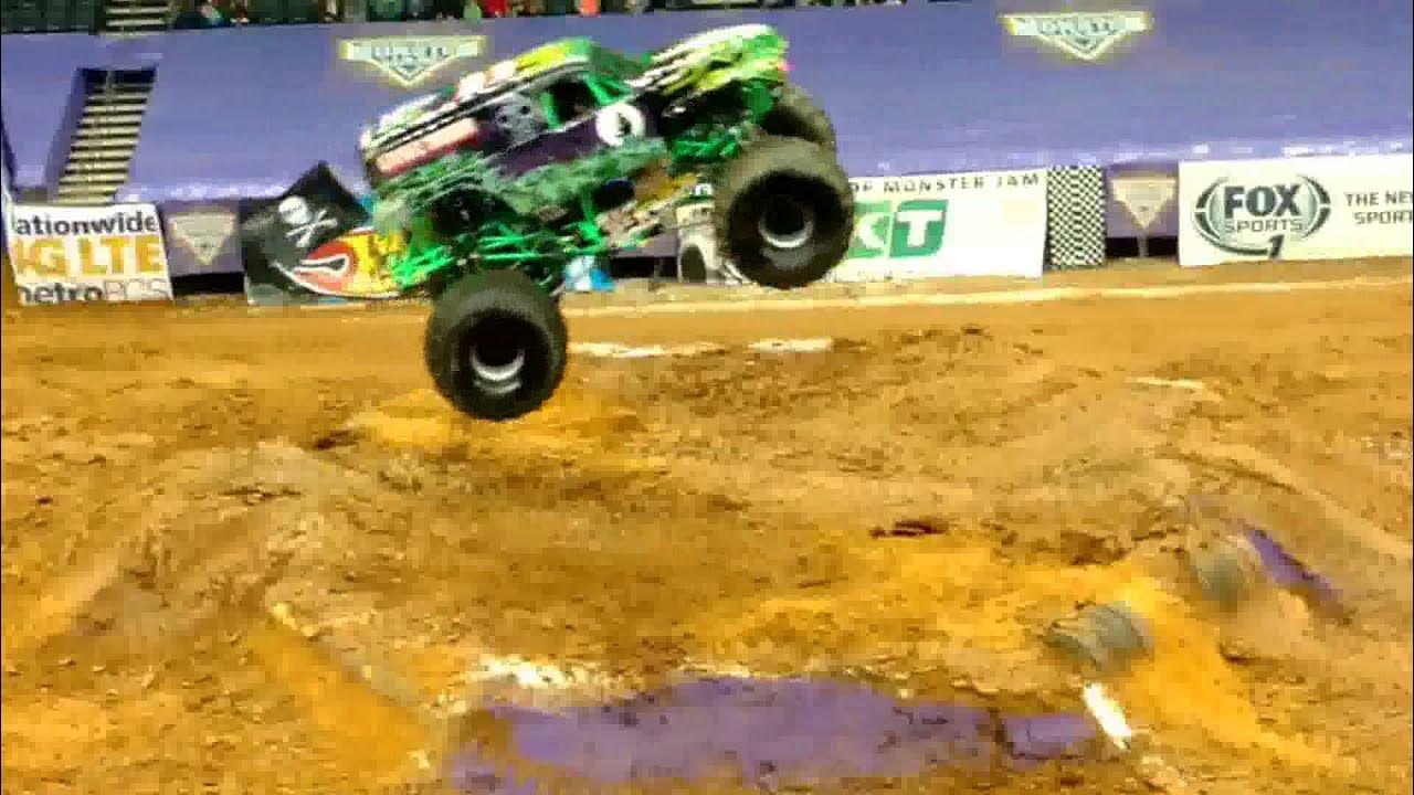 Grave Digger Monster Jam Charlotte, NC YouTube