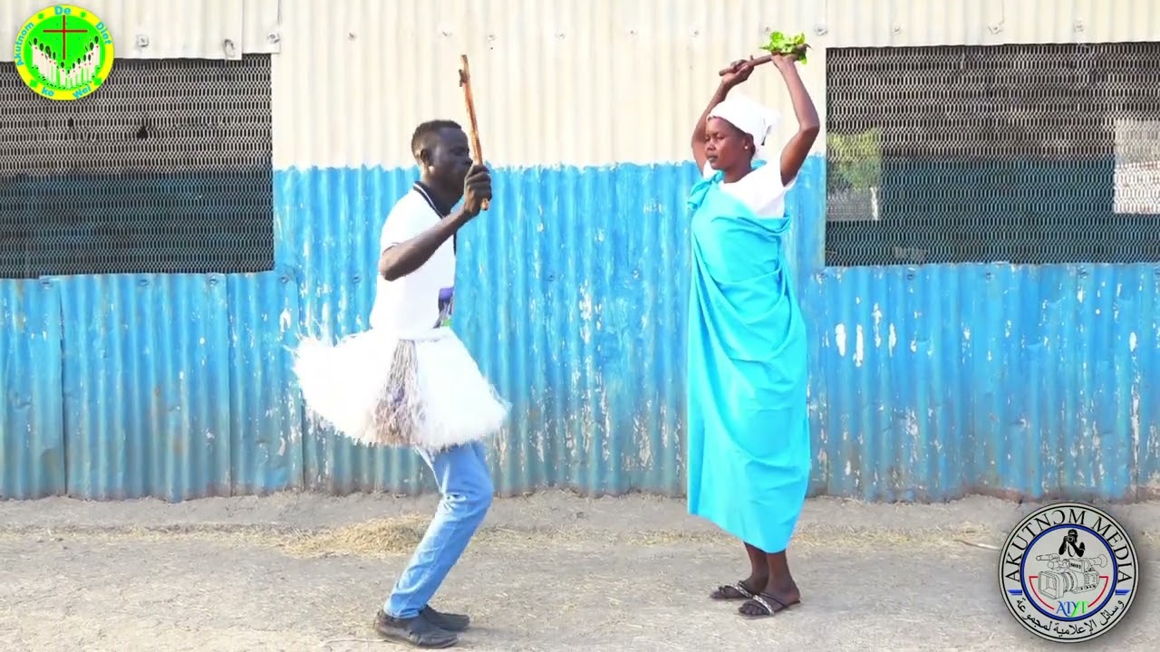 Bɛny Yecu nɛ̈m wook