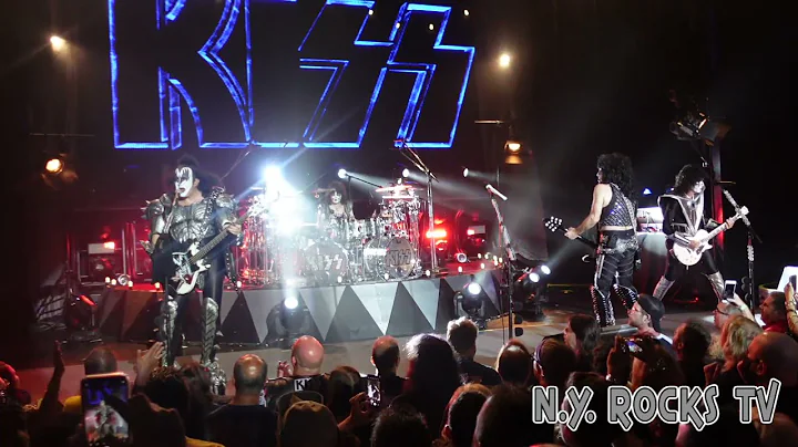 Kiss Kruise X 2021 Indoor Kiss Show # 2