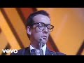 Watching The Detectives (Live On Top Of The Pops, October 11, 1977)