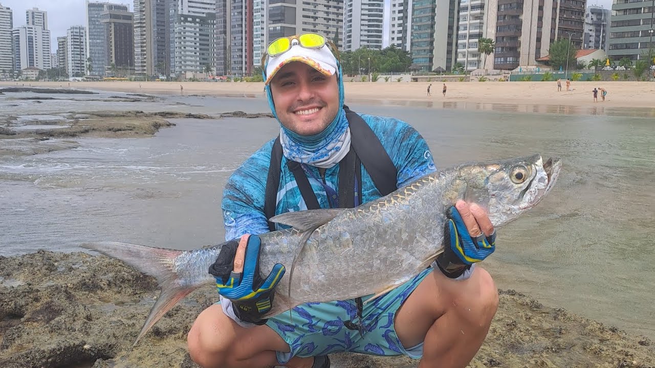 PESCARIA DE ROCKFISHING, A FÚRIA DO CAMURUPIM (TARPON) /PRAIA DE PIEDADE .