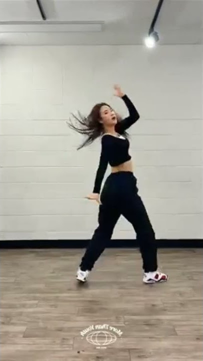 NMIXX - O.O | MORE THAN YOUTH DANCE MIRROR