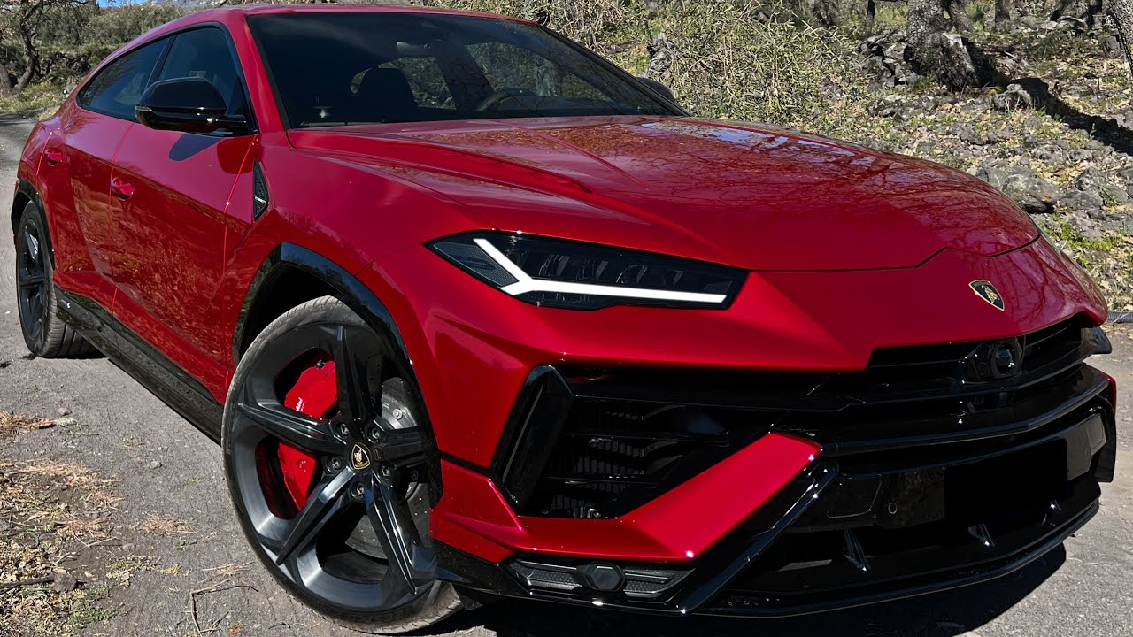 ⁣NEW 2024 Lamborghini Urus S +SOUND! Craziest SUV Got CRAZIER! Interior Exterior Review