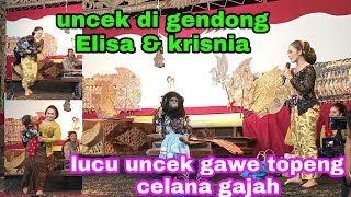 Rudi gareng pelawak uncek dan Elisa orcarus. Lucu uncek di gendong Elisa dan krisnia  #lucu #youtube