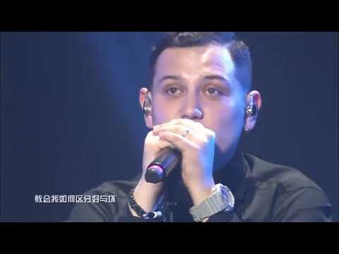 《尖叫之夜》演唱会现场 艾热《巨人》.mp4