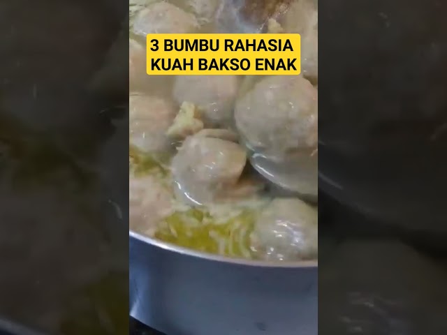 RESEP KUAH BAKSO ENAK DAN GURIH ##resepkuahbakso #kuahbakso #kuahbaksoenak #lastriasitungkir #short class=