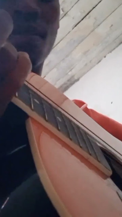 Ijuba - Mzukulu (guitar)