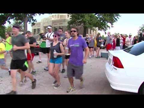 Video: Kuidas Olla Hash House Harrier - Matador Network