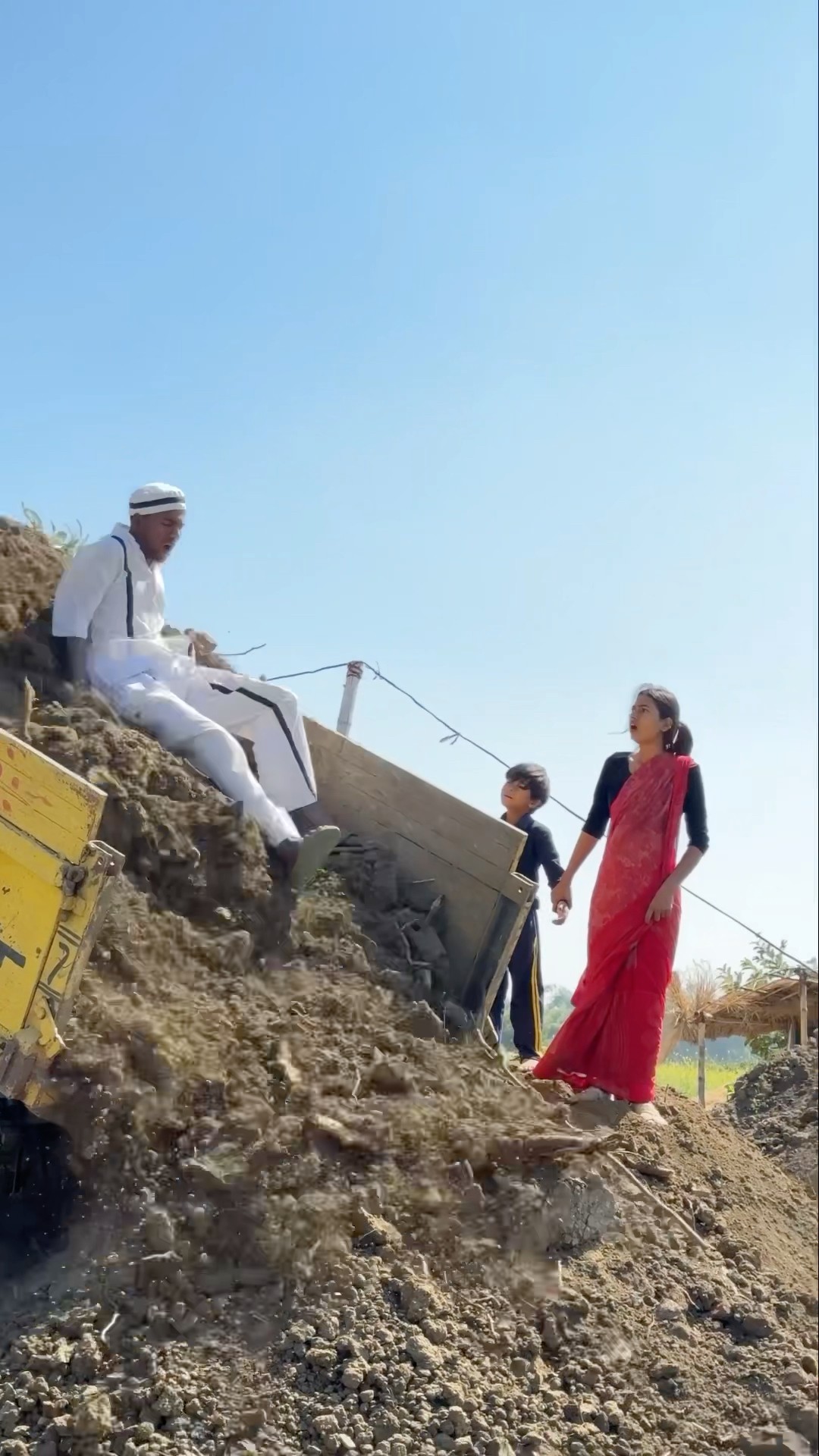 Kaidi V/S police ( part 1 )~?#shorts #emotional #motivation #pushpanjalimaurya