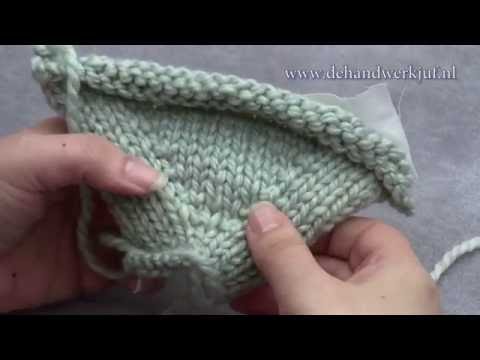 Breien: meerderen, Meerdering door steek dubbel breien (recht) / Increase by double stitch (knit)