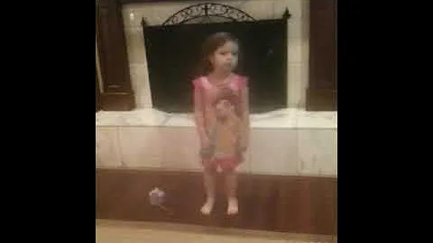 Ellie Bono sings Taylor Swift