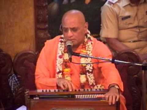 bhakti charu swami kirtan