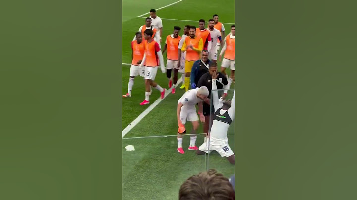 Asi celebra Panamá el gol contra Estados Unidos al lado de Terry Henry y pasa a la Gran Final