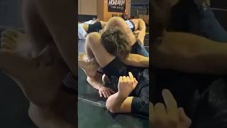 Sneaky triangle counter for the double under pass jiujitsu triangle counter momentum
