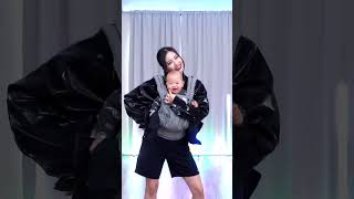 TAEYONG - ‘TAP’ Dance Cover | Ellen and Brian #TAP