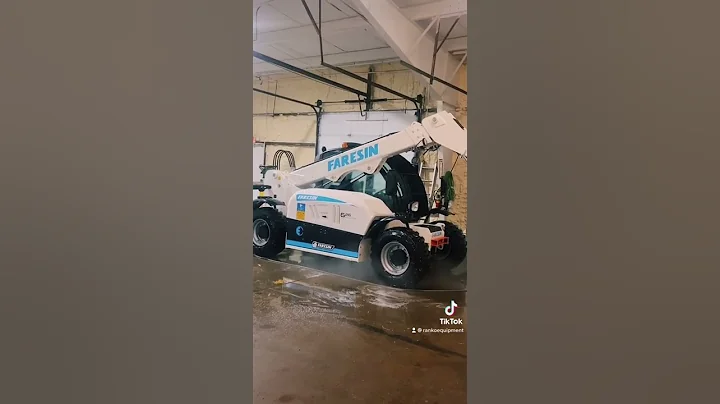 Washing the new Electric Telehandler!