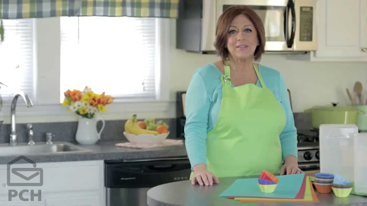 Dorothy Stevens Welcomes You To The Kitchen