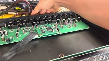 Sửa crossover DMX DSC 480II lỗi khởi động treo máy khoá phím mất nguồn . Lh sửa 0979486089